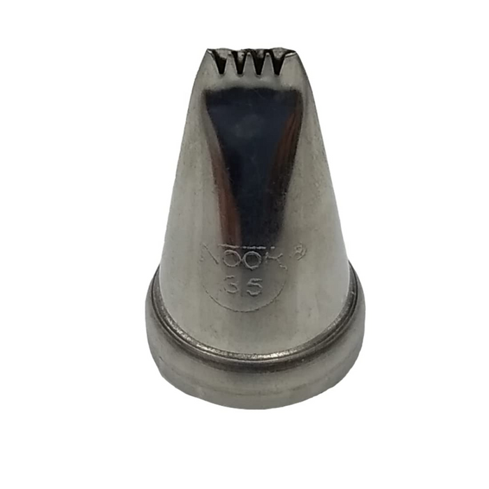 ribbed band patterns effortlessly with Noor Icing Nozzle No. 35