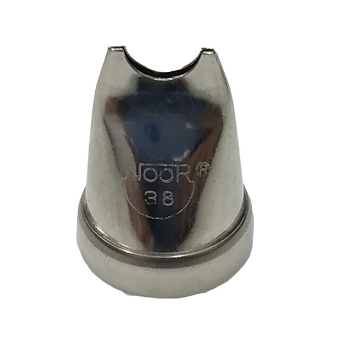 Decorate cakes with crisp, detailed raised band patterns using Noor Icing Nozzle No. 38