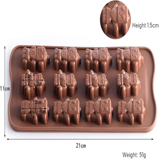 robot-shaped treats with Esslly’s 12-cavity food-grade silicone mould.