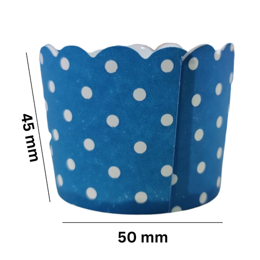 Blue polka dot cupcake mould with scalloped edge, measuring 45 mm in height and 50 mm in diameter, perfect for standard-sized cupcakes.