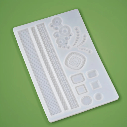 Gemstone designs with Esslly’s Silicone Fondant Mould.