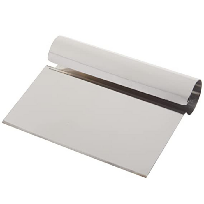 Effortlessly cut, knead, and scrape dough with Esslly’s Stainless Steel Dough Scraper.