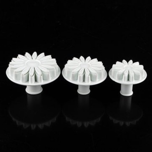 Create stunning sunflower designs with Esslly’s 3-Piece Plunger Cutter Set