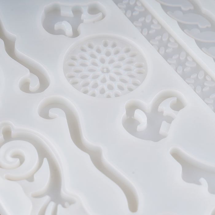 Crown & Lace Design Silicone Fondant Mould | 18 x 2 x 2 cm